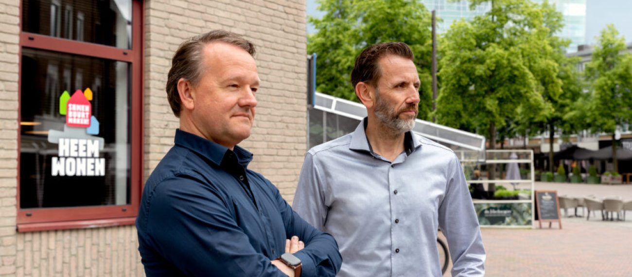 HEE Mwonen Magazine Smeets 01 1024x683